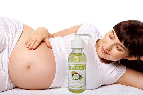 Hạn chế tình trạng rạn da trong lúc mang thai bằng tinh dầu