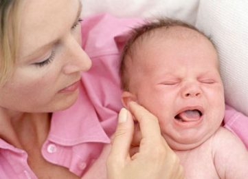 Những vấn đề bất ổn sức khỏe trẻ sơ sinh dưới 3 tháng tuổi