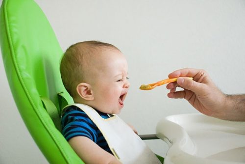 Thời điểm lsy tường nhất để trẻ ăn dặm là khoảng thời gian trẻ được 4- 6 tháng