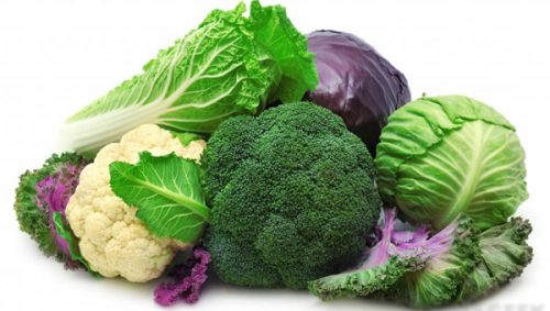 Trong rau củ có chứa rất nhiều vitamin tốt cho sự phát triển của trẻ nhỏ