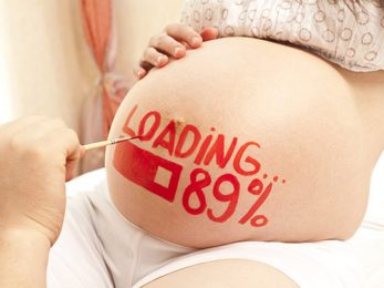 Dấu hiệu sắp sinh trước 1 tuần mẹ bầu cần "thuộc lòng"