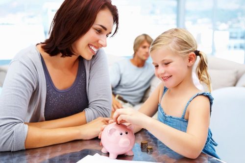 Việc dạy con cách quản lý tài chính ngay từ nhỏ là điều rất cần thiết