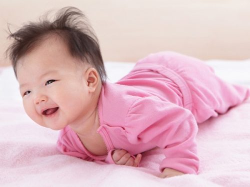 Con trẻ dưới 1 tuổi