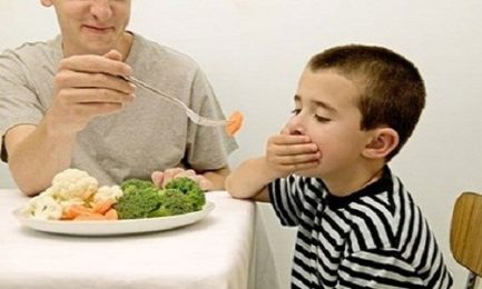 Độc chiêu trị "bệnh" con lười ăn rau trẻ nhỏ