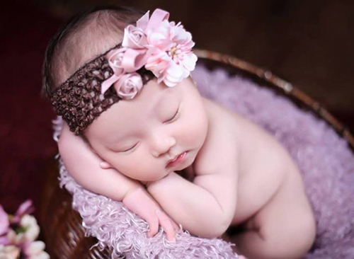 Chia sẻ với hơn 95 hình nền bé gái sơ sinh dễ thương mới nhất ...