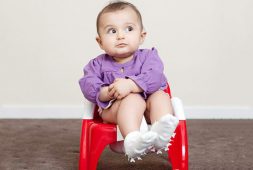 Táo bón ở trẻ và những điều bố mẹ nhất định không được bỏ qua!