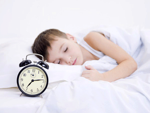 Đảm bảo trẻ ngủ đủ, đúng giờ