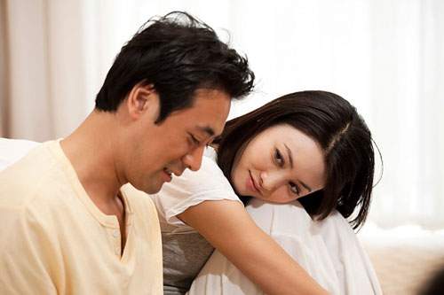 Việc quan hệ tình dục trong những ngày đèn đỏ sẽ là nguyên nhân gây nên nhiều căn bệnh phụ khoa