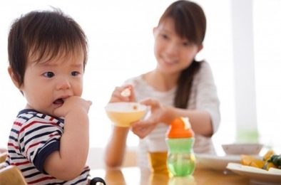 Trẻ nhỏ biếng ăn là do những nguyên nhân nào?