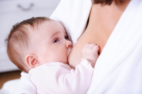 Khi nào thì mẹ bầu nên cai sữa cho con?