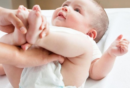Hẹp bao quy đầu ở trẻ sơ sinh và những điều cần lưu ý