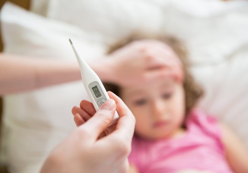 Hướng dẫn cách phân biệt đáp ứng thuốc ở người lớn và trẻ em