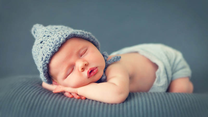Tránh làm bé chú ý để trẻ có giấc ngủ ngon Tránh làm bé chú ý để trẻ có giấc ngủ ngon